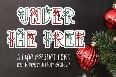 Under the Tree | Christmas Font